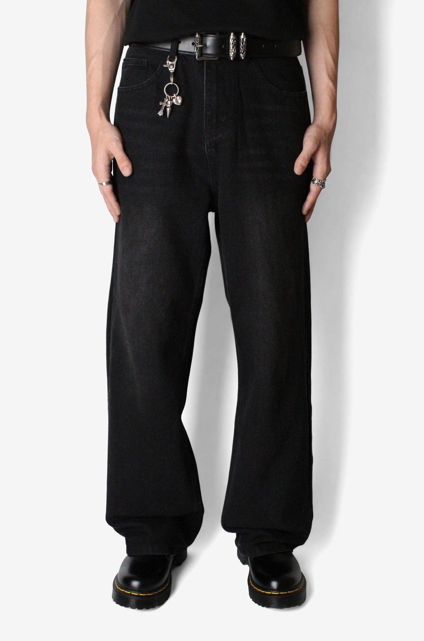 90's Straight-Leg Jeans
