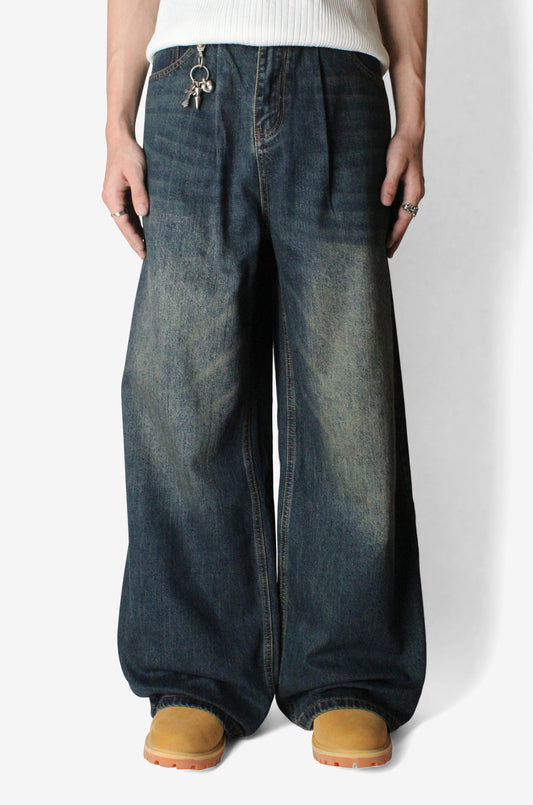 Signature Baggy Jeans