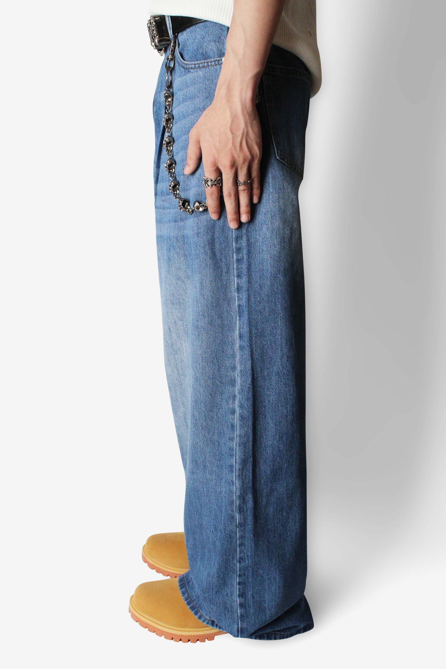 Signature Baggy Jeans