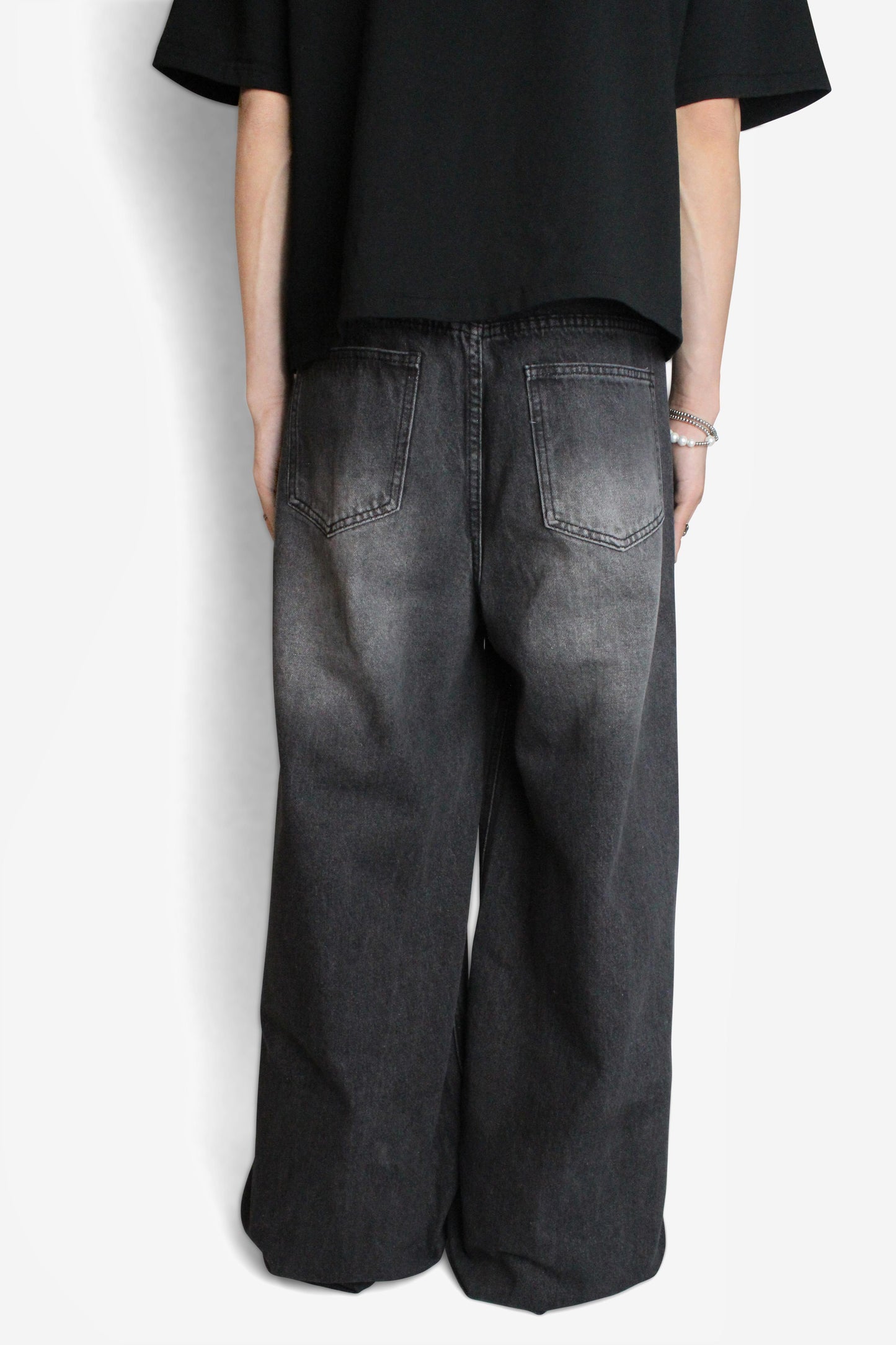 Signature Baggy Jeans