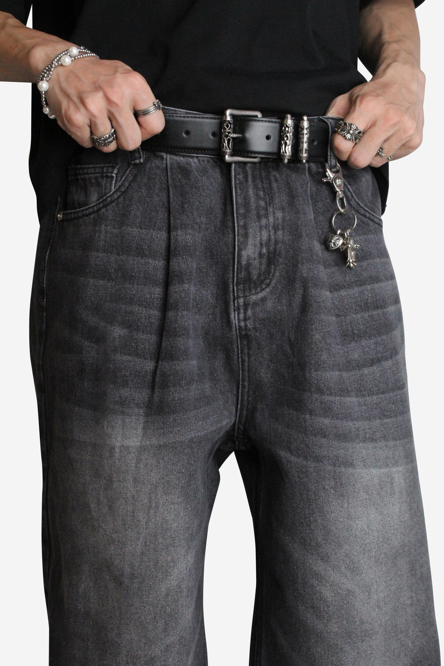 Signature Baggy Jeans