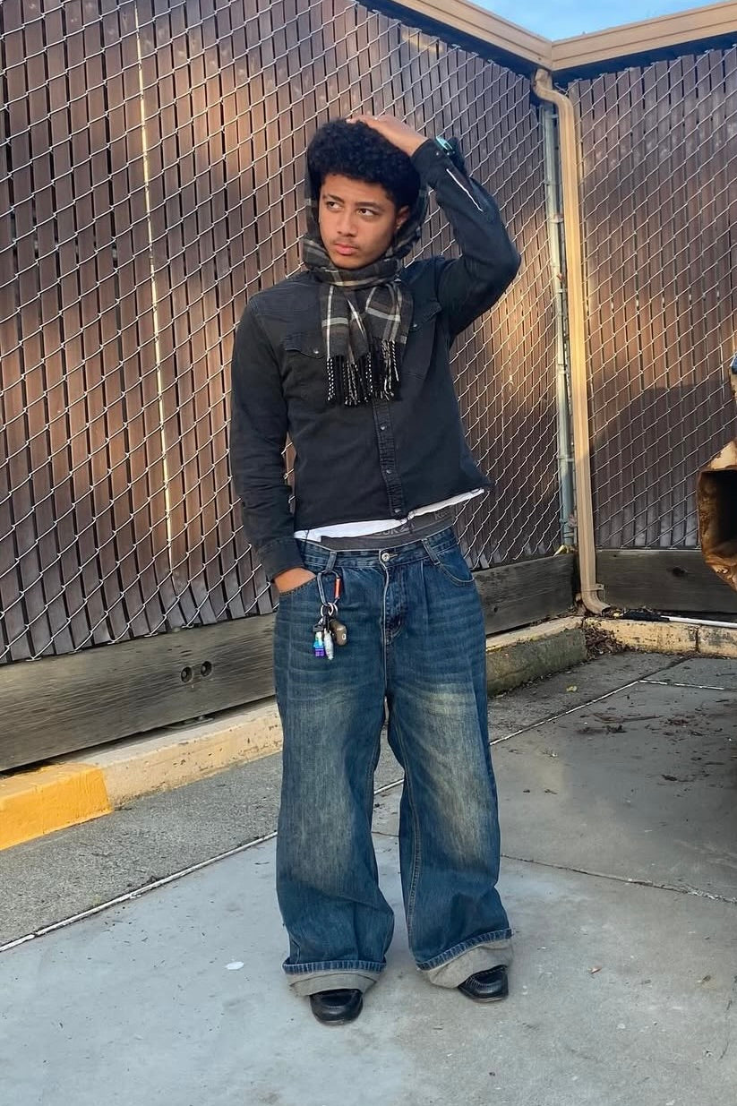 Signature Baggy Jeans  v1